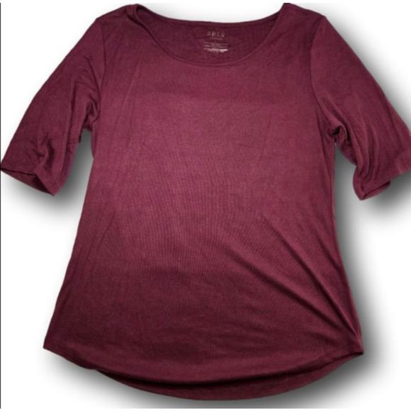APT.9 Tops - Women's APT.9 Maroon Short Sleeve Tee L